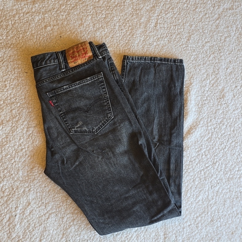 Levi's 511 Distressed Charcoal Black Slim Fit Men Jeans Size 38 - Picture 5 of 16